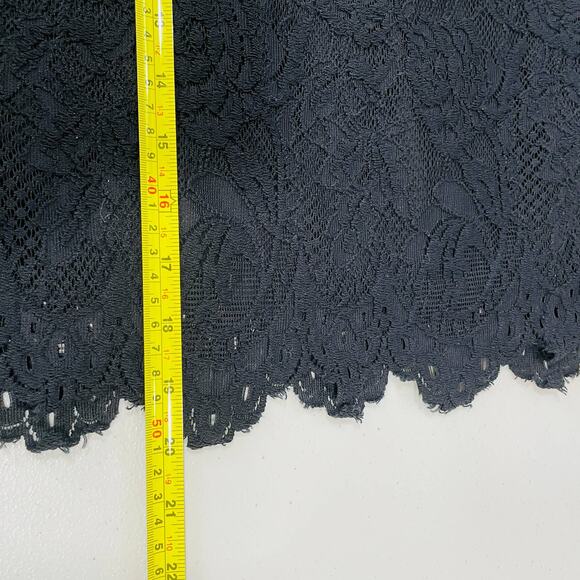 ADRIENNE VITADINI Black Lace Ruffle Bell Sleeve Scoop Neck Crop Top Blouse S - Picture 10 of 12